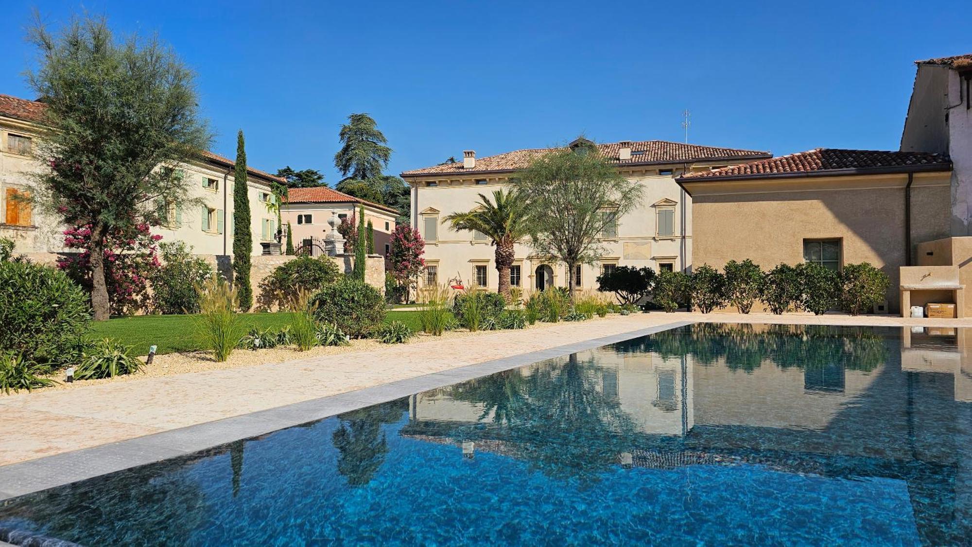 Villa Tosi - Luxury Apartments In Villa Veneta Tregnago Екстер'єр фото